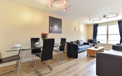 London House
