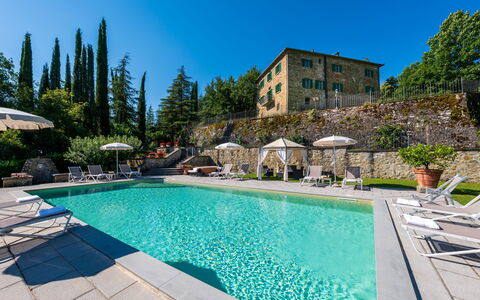 Palazzo Rosadi: Schwimmbad, Resort, Wohngebiet, Zuhause, Estate, Wohnung, Hotel, Eco Hotel, Villa, Gartenmöbel