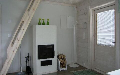 Mariantupa: Holz, Hütte, Blockhaus, Wald, Schuppen, Gartenbauten, Lärche, Wald, Holzbeize