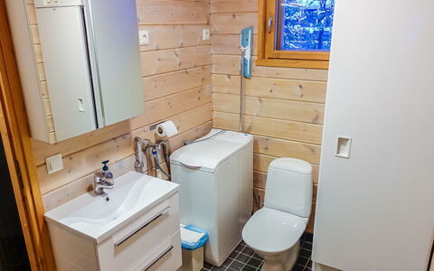 Aslakit B: Holz, Flooring, Armatur, Fussboden, Toilette, Toilleten Sitz, Sinken, Badezimmer, Installation, Bad Sink