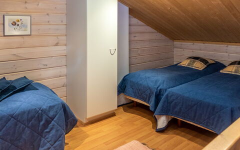 Ruka Snow and Sun 2: Interior Design, Flooring, Holz, Fussboden, Decke, Schlafzimmer, Möbel, Bett, Holzboden, Zimmer