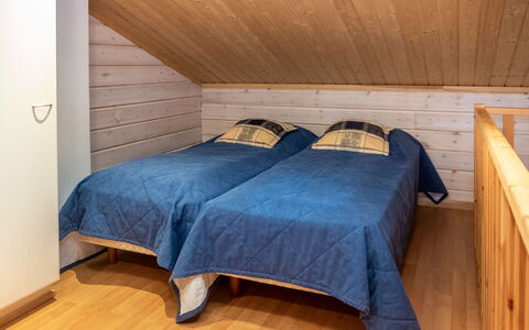 Ruka Snow and Sun 2: Flooring, Fussboden, Interior Design, Holz, Decke, Holzboden, Schlafzimmer, Zimmer, Möbel, Bett