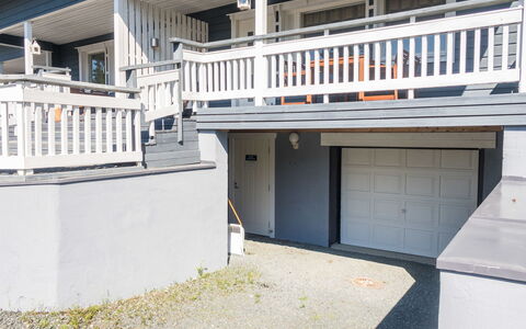 Ruka Snow and Sun 2: Abstellgleis, Beton, Schatten, Holzbeize, Geländer, Deck, Planke, Balkon, Outdoor Struktur