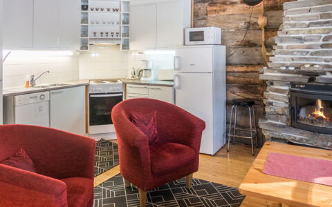 Pajuruka B5: Möbel, Interior Design, Holz, Flooring, Fussboden, Decke, Zimmer, Wohnzimmer, Wohnung, Stuhl