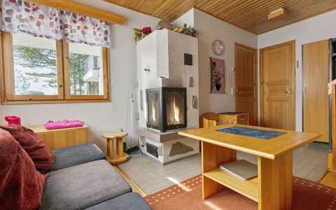 Rukapahta 5: Möbel, Holz, Interior Design, Flooring, Zimmer, Fussboden, Beleuchtung, Zuhause, Wohnzimmer, Decke