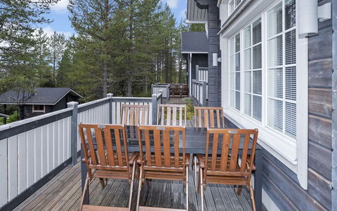 Rukanloisto a: Holz, Veranda, Zuhause, Deck, Verbundwerkstoff, Abstellgleis, Hartholz, Planke, Holzboden, Hütte