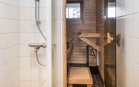 Kotka: Wand, Flooring, Holz, Fussboden, Armatur, Interior Design, Badezimmer, Installation, Zimmer, Toilette