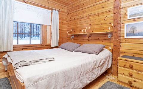 Kitkaranta: Holz, Zuhause, Holzbeize, Hartholz, Schlafzimmer, Decke, Blockhaus, Bett, Holzboden, Planke