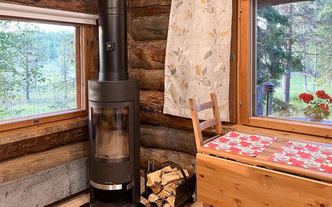 Keloveska: Flooring, Holz, Fussboden, Möbel, Interior Design, Holzboden, Holzbeize, Hartholz, Wohnzimmer, Holzofen
