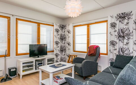Karhunvartijan Kota B1: Interior Design, Möbel, Holz, Flooring, Fussboden, Decke, Zimmer, Zuhause, Beleuchtung, Wohnzimmer