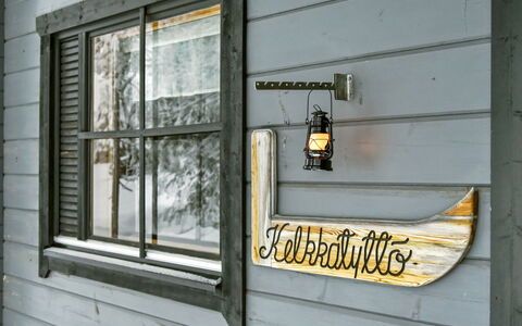 Kelkkatyttö: Holz, Abstellgleis, Hütte, Haus, Zuhause, Planke, Gartenbauten, Blockhaus, Hartholz, Veranda