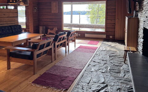 Sompsanniemi: Holz, Flooring, Fussboden, Möbel, Holzboden, Hartholz, Holzbeize, Wohnzimmer, Stuhl, Blockhaus
