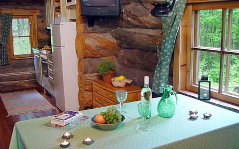 Alppimaja: Dach, Strauch, Haus, Zuhause, Hütte, Grundstueck, Ground, Garten, Estate