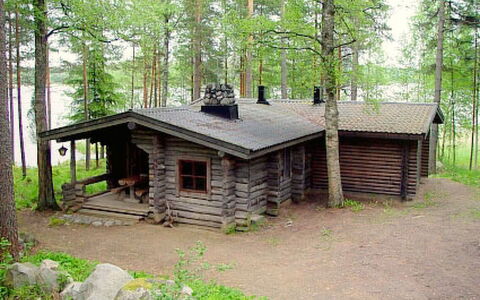 Divaanikivi: Gras, Haus, Hütte, Grundstueck, Zuhause, Estate, Rasen, Abstellgleis, Bauernhaus, Veranda