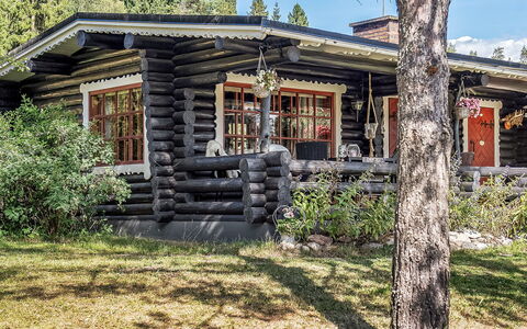 Hilupilttuu: Baum, Bank, Haus, Hütte, See, Teich, Wald, Blockhaus