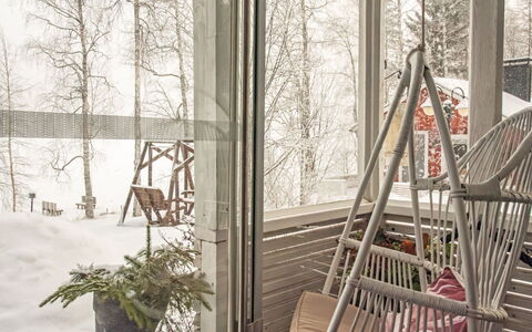Siimaranta: Möbel, Interior Design, Flooring, Fussboden, Tabelle, Decke, Küche & Esszimmer Tisch, Beleuchtung, Stuhl, Zuhause