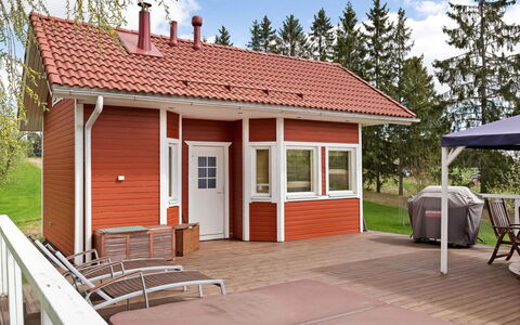 Mustijoenranta: Baum, Bank, Haus, Hütte, See, Teich, Wald, Blockhaus
