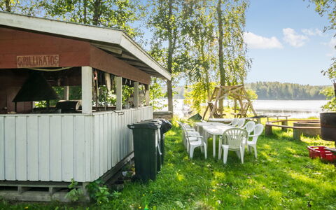 Suopursu 4: Gras, Haus, Hütte, Grundstueck, Zuhause, Estate, Rasen, Abstellgleis, Bauernhaus, Veranda