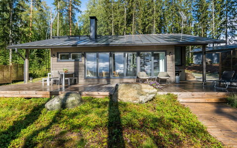 Heikinranta: Holz, Hütte, Blockhaus, Wald, Schuppen, Gartenbauten, Lärche, Wald, Holzbeize