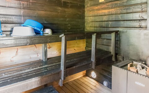 Heikinranta: Holz, Hütte, Blockhaus, Wald, Schuppen, Gartenbauten, Lärche, Wald, Holzbeize