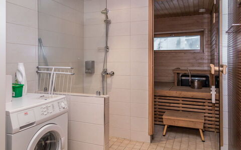 Tahko Spa Junior Suite Orange A6: Holz, Hütte, Holzbeize, Hartholz, Blockhaus, Planke, Decke, Natürliches Material, Holz, Gartenbauten