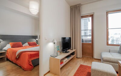 Nordic Chalet 9410