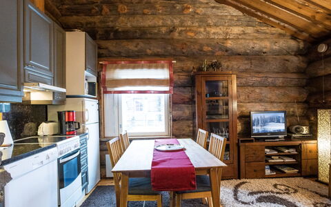 Lomaylläs D58 Palovaarankaarre 11B: Hütte, Haus, Zuhause, Gartenbauten, Abstellgleis, Blockhaus, Bauernhaus, Estate, Schuppen, Garten