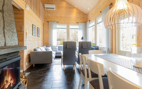 Päivänsäde 8 Lapinkulta: Holz, Die Architektur, Dach, Zuhause, Haus, Hütte, Tür, Abstellgleis, Gartenbauten, Hartholz