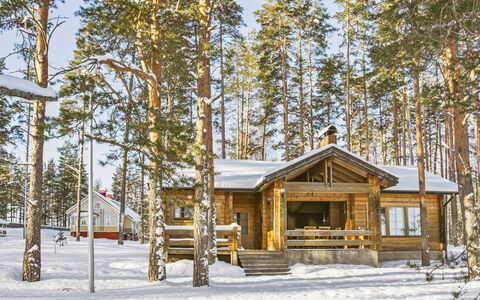 Villa Kukkapää: Holz, Hütte, Blockhaus, Wald, Schuppen, Gartenbauten, Lärche, Wald, Holzbeize