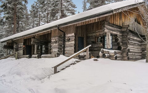Vuokatinportti B 9: Holz, Abstellgleis, Hütte, Haus, Zuhause, Planke, Gartenbauten, Blockhaus, Hartholz, Veranda