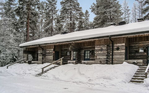 Vuokatinportti B 9: Holz, Abstellgleis, Hütte, Haus, Zuhause, Planke, Gartenbauten, Blockhaus, Hartholz, Veranda