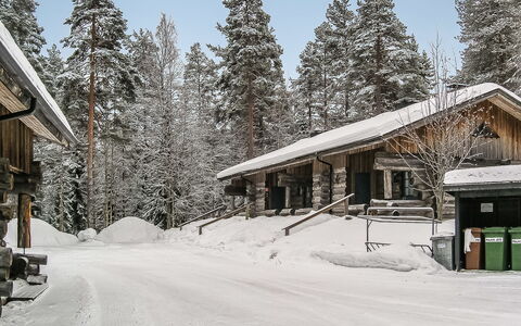 Vuokatinportti B 9: Holz, Abstellgleis, Hütte, Haus, Zuhause, Planke, Gartenbauten, Blockhaus, Hartholz, Veranda