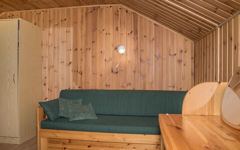 Ylläskarpalo 2 Keskimmäinen: Hütte, Haus, Zuhause, Gartenbauten, Abstellgleis, Blockhaus, Bauernhaus, Estate, Schuppen, Garten