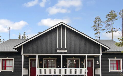 Lehtovilla a: Holz, Abstellgleis, Hütte, Haus, Zuhause, Planke, Gartenbauten, Blockhaus, Hartholz, Veranda