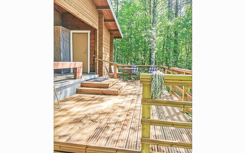 Pajuranta: Holz, Hütte, Blockhaus, Wald, Schuppen, Gartenbauten, Lärche, Wald, Holzbeize