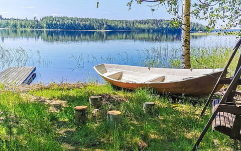 Pajuranta: Holz, Hütte, Blockhaus, Wald, Schuppen, Gartenbauten, Lärche, Wald, Holzbeize