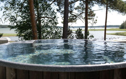 Sjöboda Sea: Baum, Bank, Haus, Hütte, See, Teich, Wald, Blockhaus