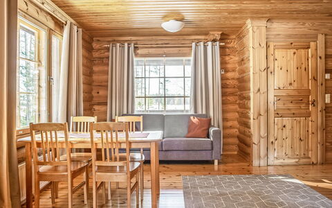 Marttalanmäki: Holz, Flooring, Interior Design, Fussboden, Decke, Holzboden, Hartholz, Holzbeize, Zimmer, Planke