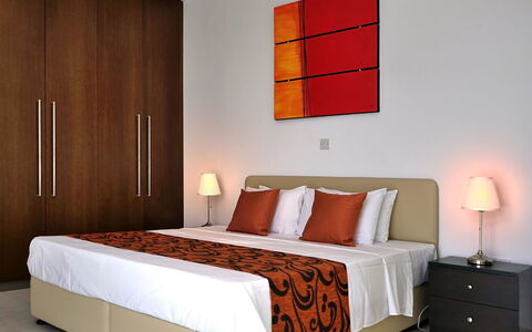 Oniros Deluxe Villa 1