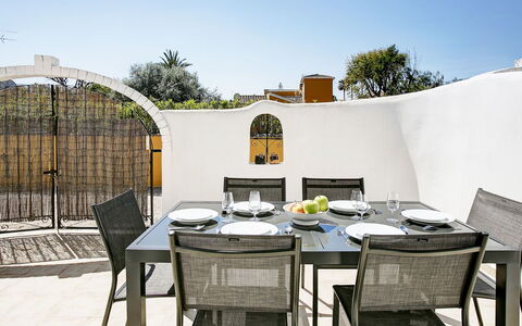 Las Estancias: Eigentum, Tabelle, Zimmer, Möbel, Gebäude, Haus, Grundeigentum, Interior Design, Balkon, Die Architektur