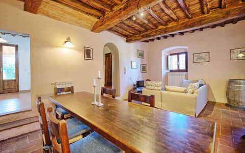 Pozzo Dei Desideri: Zimmer, Eigentum, Gebäude, Möbel, Decke, Interior Design, Hartholz, Fussboden, Strahl, Holzboden