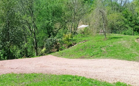 La Furnaseta: Baum, Grün, Gras, Natürliche Landschaft, Natürlichen Umgebung, Boden, Grundstueck, Weg, Naturschutzgebiet, Graspflanze