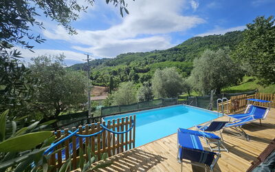 Alla Piazzetta: Schwimmbad, Zaun, Freizeit, Eco Hotel, Resort, Gartenmöbel, Ferienort