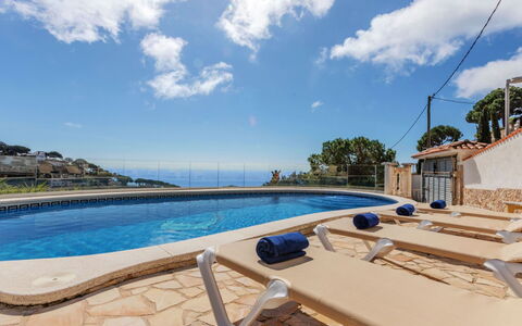 Floramar: Meer, Balkon, Küste, Ozean, Resort, Hotel, Zaun, Ferienort, Strand, Strandresort