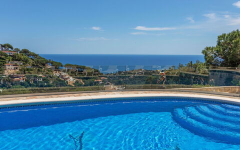 Floramar: Blau, Wasser, Schwimmbad, Meer, Resort, Küste, Tropen, Ozean, Eco Hotel, Ferienort