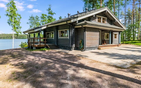 Villa Kotikoivu: Möbel, Stuhl, Gartenmöbel, Tabelle, Holz, Tisch Im Freien, Küche & Esszimmer Tisch, Schatten, Garten, Regenschirm