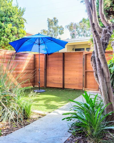 3 Bd Santa Monica