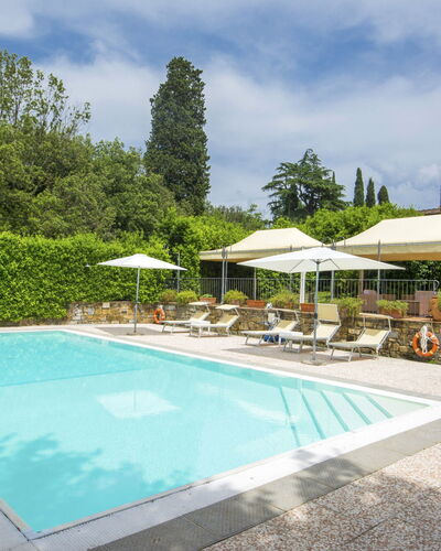 Florence 740