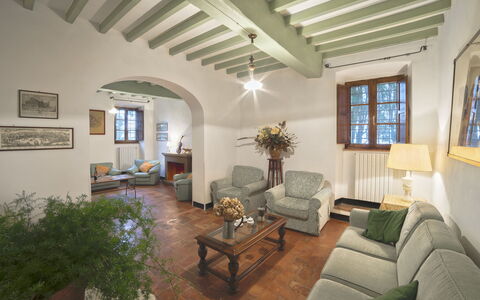 Villa Dorella Di Montaperti: Zimmer, Eigentum, Gebäude, Wohnzimmer, Decke, Interior Design, Möbel, Haus, Grundeigentum, Zuhause