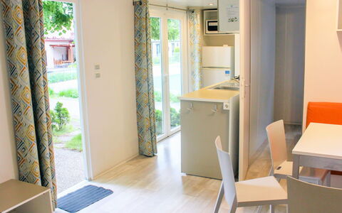 Hawaii Style: Zimmer, Eigentum, Gebäude, Möbel, Interior Design, Haus, Fussboden, Badezimmer, Grundeigentum, Die Architektur